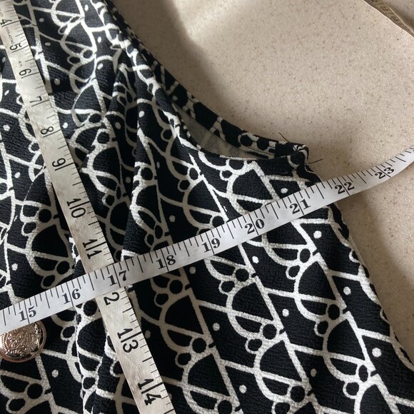 Shein NWOT Plus Women Size 2 XL Button Vest - Picture 9 of 13